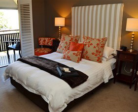 The Collingwood - Stayed 1