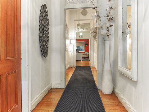 One Thornbury Boutique Bed & Breakfast - Stayed 4