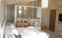 Caves Beachside Hotel - Caves Beach - Stayed 0