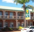 Hamiltons Henry Parkes Motor Inn - Stayed