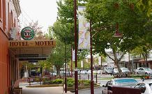 The Commercial Hotel Tumut - Tumut - Stays Accommodation 2