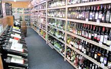 The Commercial Hotel Tumut - Tumut - Stays Accommodation 5