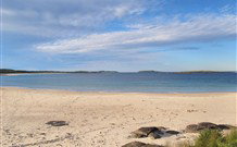 Lake Haven Castle Cottage - Stayed 0