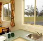 Mavis's Kitchen and Cabins - Stays Accommodation