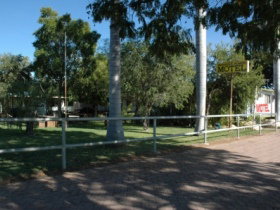 Entrikens Pioneer Motel - Stayed 0