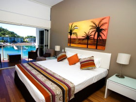Beachside Magnetic Harbour Apartments - Stayed 3