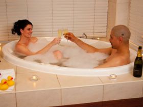 Hunchy Hideaway - Stayed 1