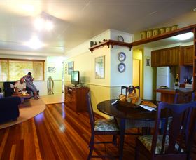 Buderim Cottages - Stayed 2