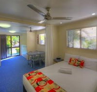 Alex Beach Cabins and Tourist Park - Stayed