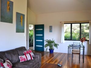 Tallaringa Views - Stays Accommodation 2