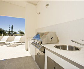 Kirra Surf Apartments - Stayed 3