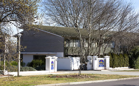 BEST WESTERN Tall Trees Canberra - Stayed 0