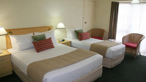 Best Western Grand Country Lodge - Stays Accommodation 4