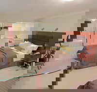 BEST WESTERN Casula Motor Inn - Stays Accommodation