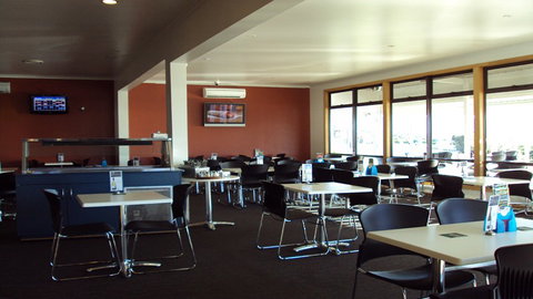 BEST WESTERN Beachfront At Bicheno - Stays Accommodation 4