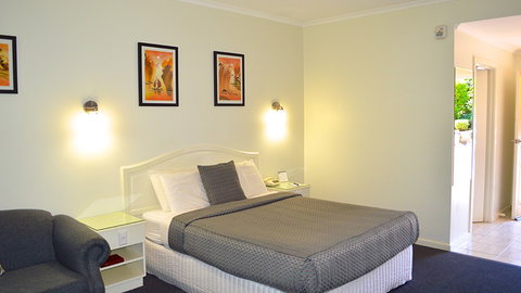 BEST WESTERN Cathedral Motor Inn - Stays Accommodation 1