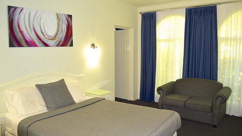BEST WESTERN Cathedral Motor Inn - Stays Accommodation 4
