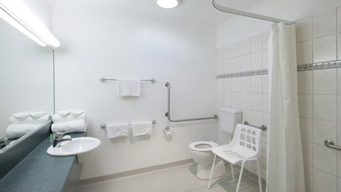 BEST WESTERN Crystal Inn - Stayed 5