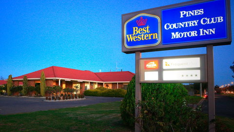 BEST WESTERN Pines Country Club Motor Inn - Stayed 3