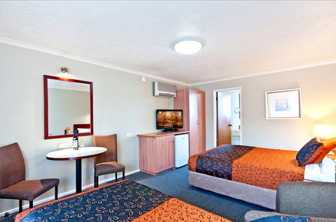 BEST WESTERN Tudor Motor Inn - Stayed 23