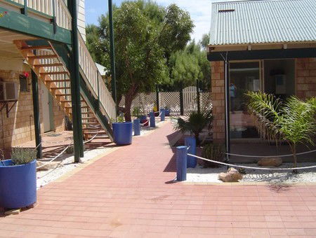 Bay Lodge Economy Beachfront - Stayed 3