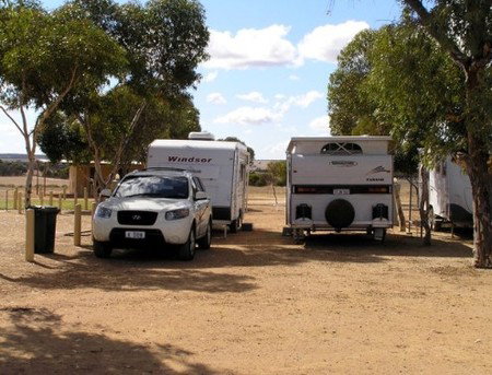 Tressie's Museum And Caravan Park - Stayed 1