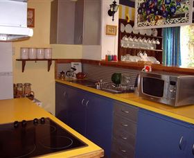 Seasons Of Tasmania - Stayed 0