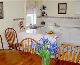Addlestone House Bed & Breakfast - Stayed 3