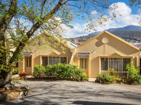 Quest Trinity House - Stayed 0