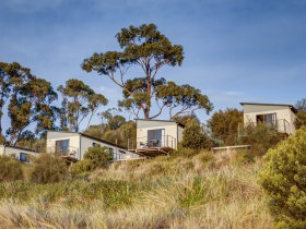 Swansea Beach Chalets - Stayed 0