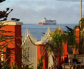 Alice Beside The Sea - Stayed 1