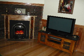 Ellendale TAS Stayed