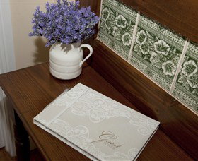 House On The Hill Bed And Breakfast - Stayed 3