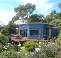 Larus Waterfront Cottage - Stayed