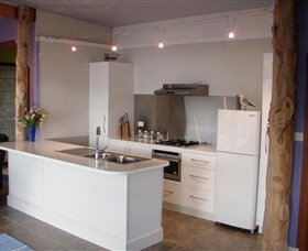 Larus Waterfront Cottage - Stayed 2