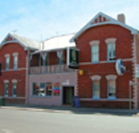 Mackey's Royal Hotel - Stayed