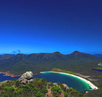 Blue House Coles Bay - The - Stayed