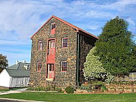 Bluestone Grain Store B&B - Stayed 0