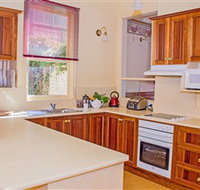 Duck House - The - Stayed