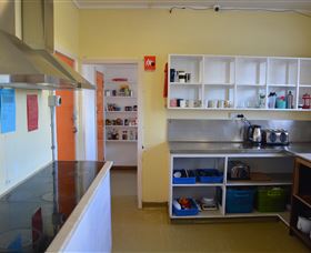 Tasman Backpackers - Stays Accommodation 1