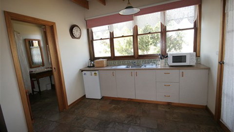 Elmstead Cottages - Stayed 2