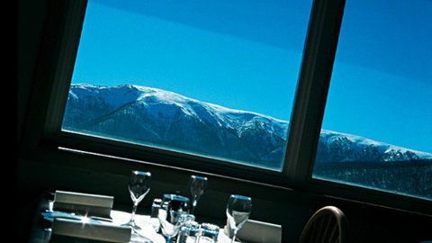 Attunga Alpine Lodge And Apartments - Stays Accommodation 2