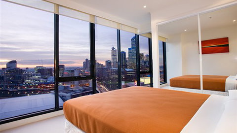 Melbourne Short Stay Apartments - On Whiteman - Stayed 1