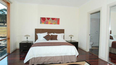 Yering Gorge Cottages - Stayed 2