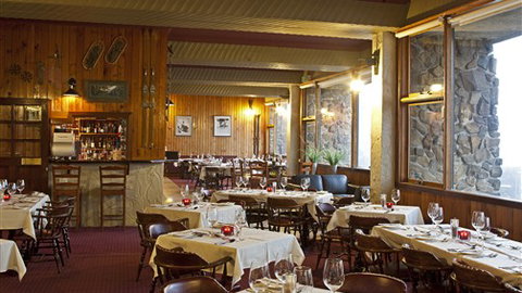 Falls Creek Hotel - Stays Accommodation 1