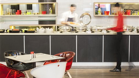 Ibis Melbourne Hotel And Apartments - Stayed 2