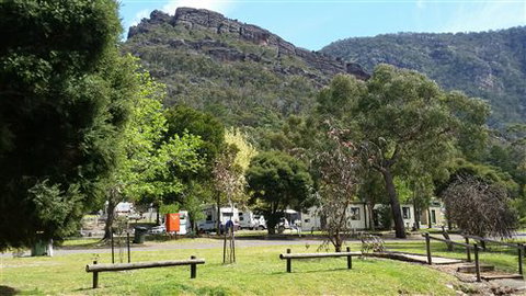 Halls Gap Caravan Park - Stayed 7