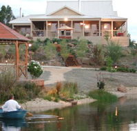 Blue Cliffs Retreat - Stayed
