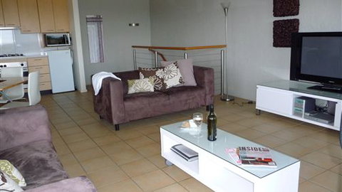 On The Esplanade - Stayed 1