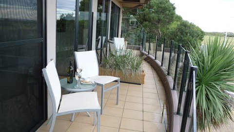 On The Esplanade - Stayed 4